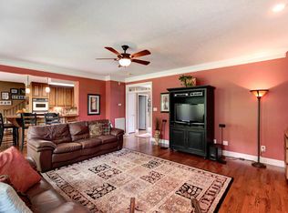 6906 Shadow Creek Rd, Knoxville, TN 37918