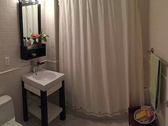 5th image of 242 Greene Ave APT 3C