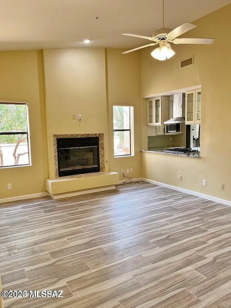 2 bed, 2.0 bath, 1634 sqft, $1,900 — Photo 4