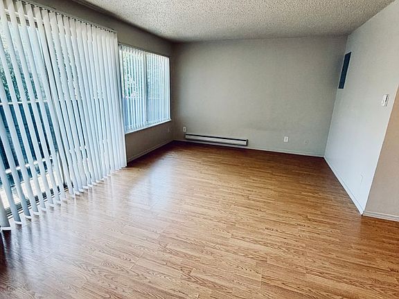 5th image of 8401 Rainier Pl S APT 8