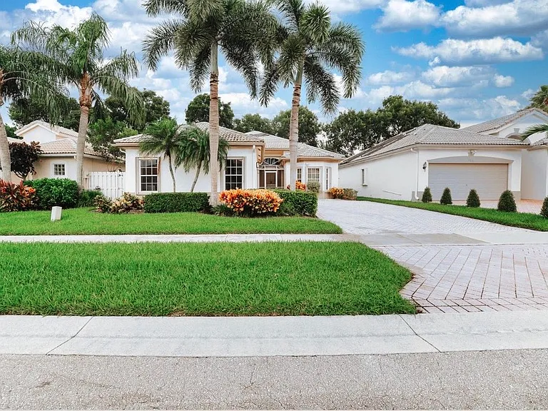 7512 Eagle Point Dr — Photo 13