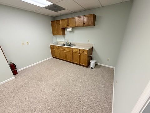 4th image of 16208 Highland Dr