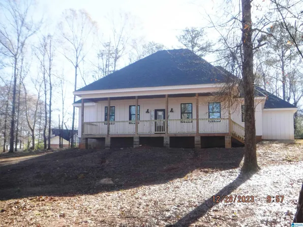 60 River Oaks Ln, Cropwell, AL 35054