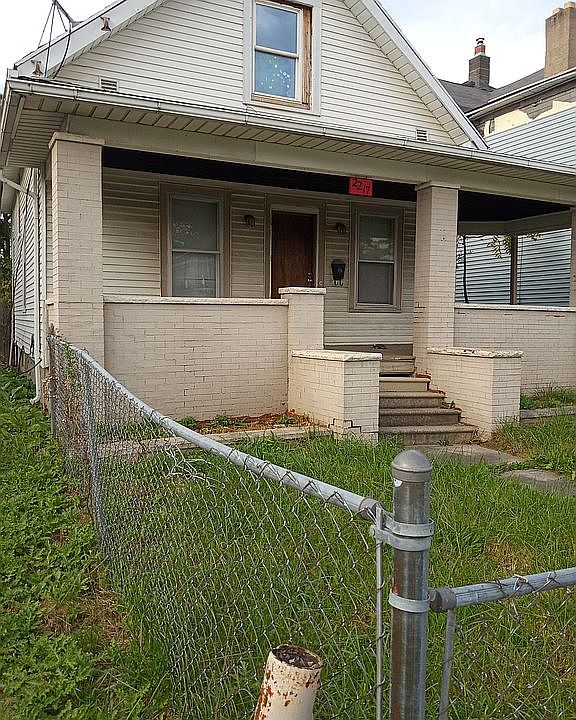 2217 N Erie St, Toledo, OH 43611 | Zillow