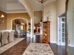1074 Avery Trace Cir, Hendersonville, TN 37075