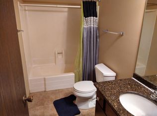 7832 Rimbley Rd, Woodbury, MN 55125