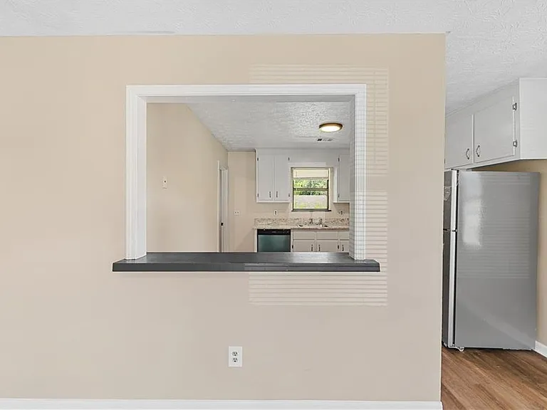 217 Tanglewood Dr #B — Photo 6