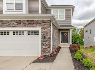 9440 Aquila Ct, Broadview Heights, OH 44147