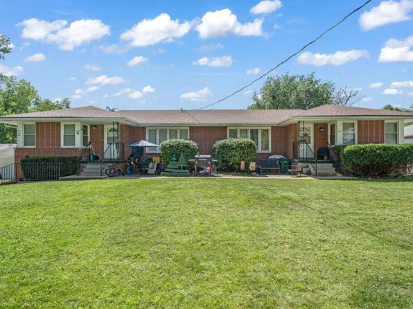 1372 72nd St, Windsor Heights, IA 50324