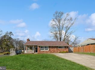 535 Estate Rd, Maple Shade, NJ 08052