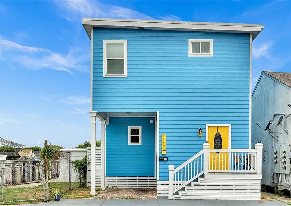 1st image of 1117 Verret St