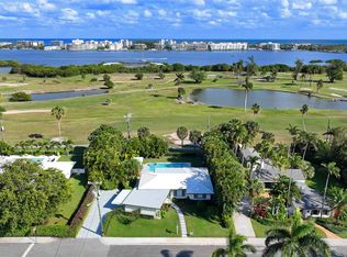 328 N Lakeside Dr, Lake Worth, FL 33460