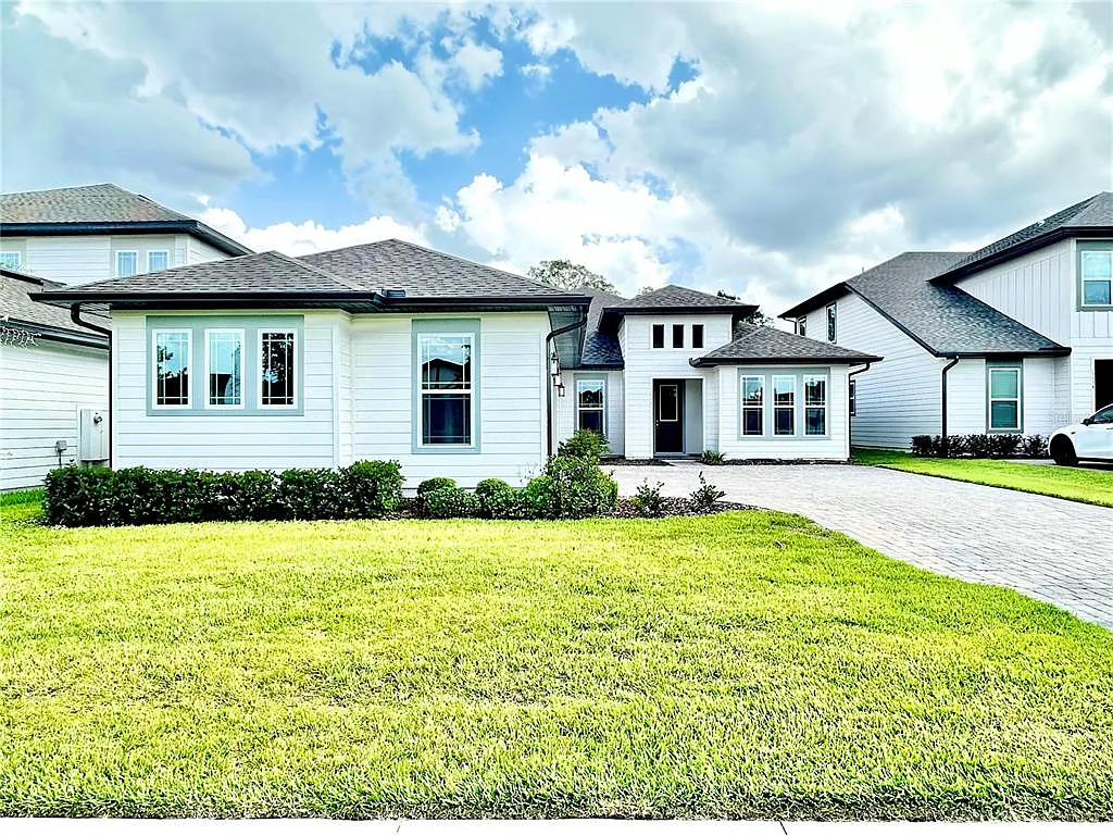 4 bed, 3.5 bath, 2605 sqft, $4,500 — Photo 2