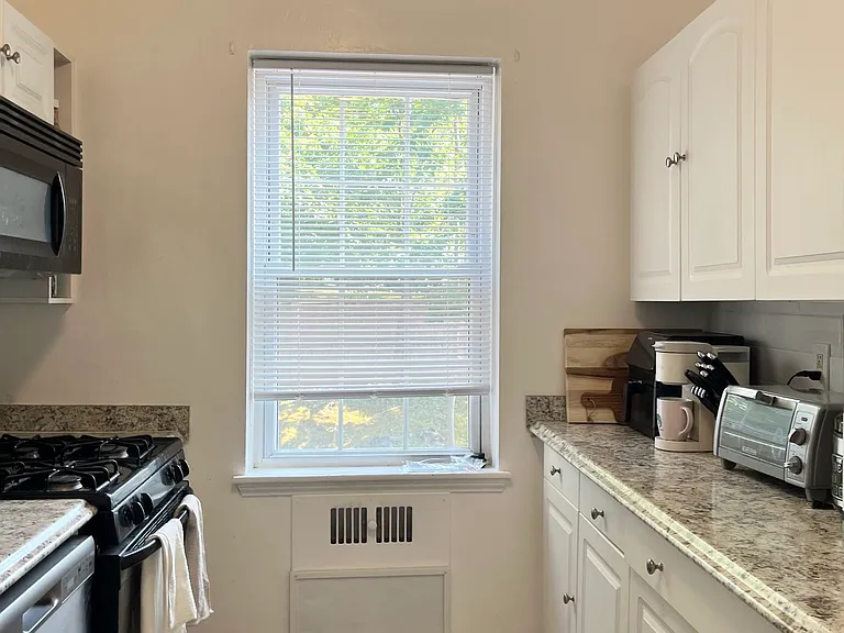 1157 Beacon St #5 — Photo 5