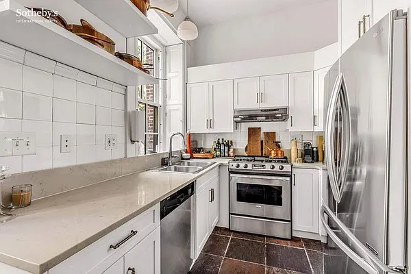 Rented by Sotheby's International Realty | media 3