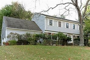 1st image of 192 Deerfield Lane North