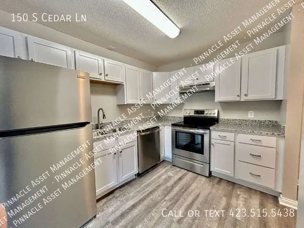 150 S Cedar Ln, Fort Oglethorpe, GA 30742