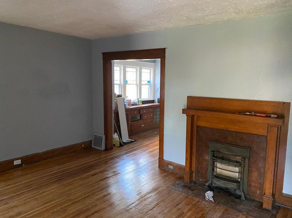 537 Winfield Rd