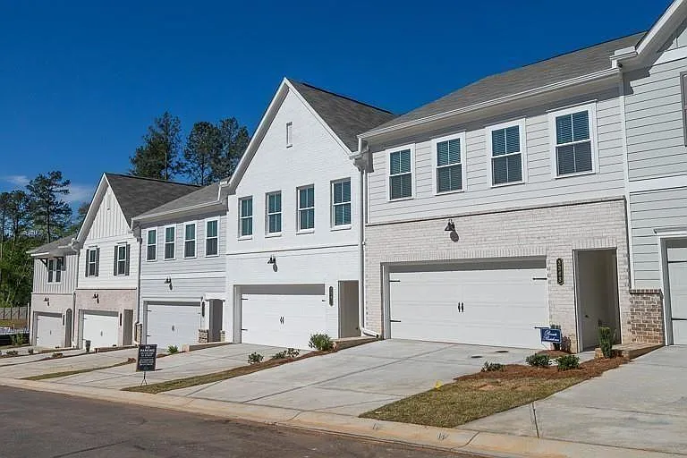3359 Verdi Ln — Photo 49