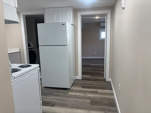 14 West Ave #B Photo 1