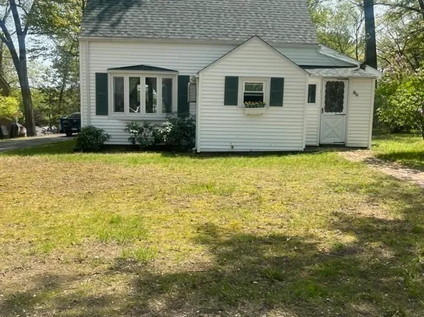 86 Albert St, West Springfield, MA 01089