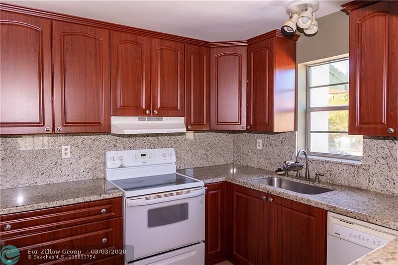 1st image of 4140 NW 90th Ave APT 201