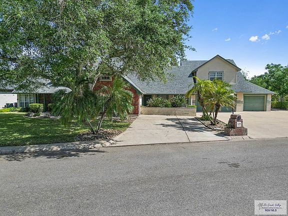 2nd image of 129 Resaca Retreat Dr