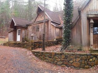 24 Chinkapin Ln, Goshen, VA 24439