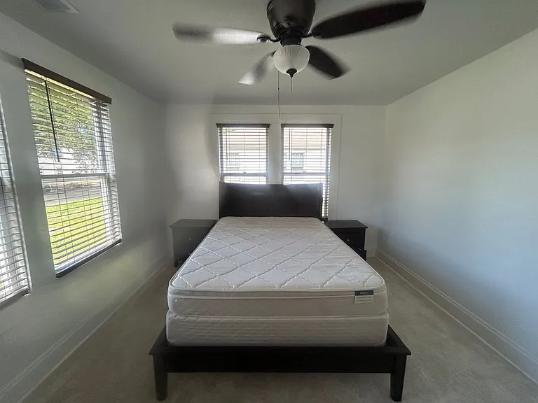 910 Lacy St — Photo 26