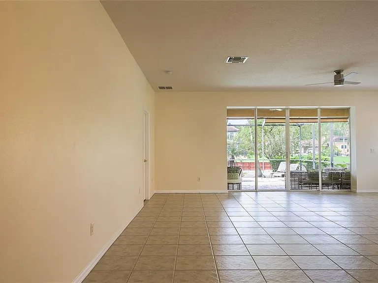 18014 Java Isle Dr — Photo 4