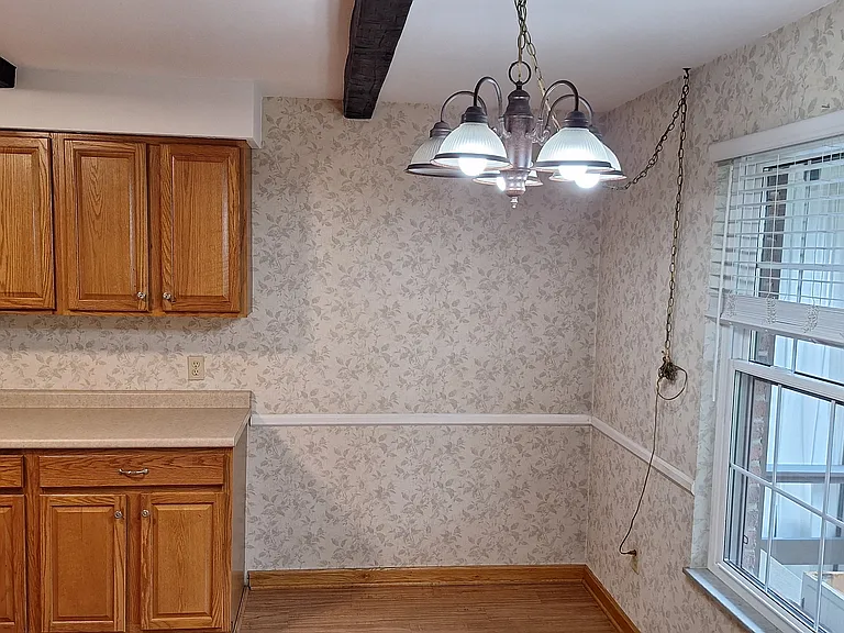 136 Crosswinds Ln — Photo 6