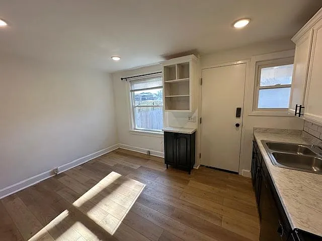 821 W Rich St #821 — Photo 10