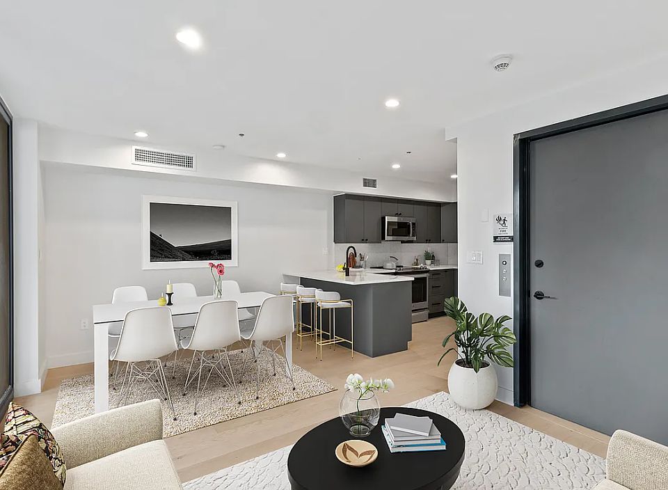 1st image of 15 Avenue A #6