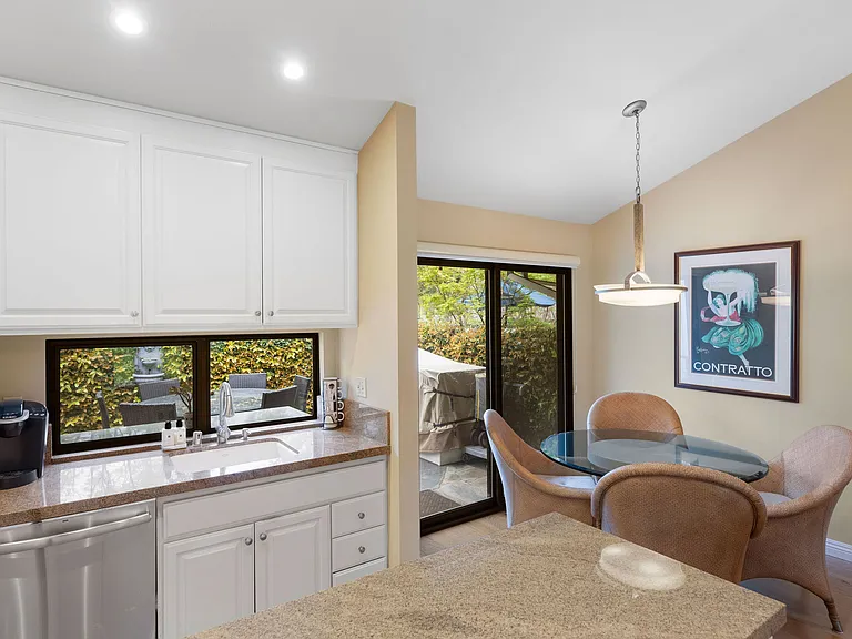 33 Fairway Dr — Photo 13