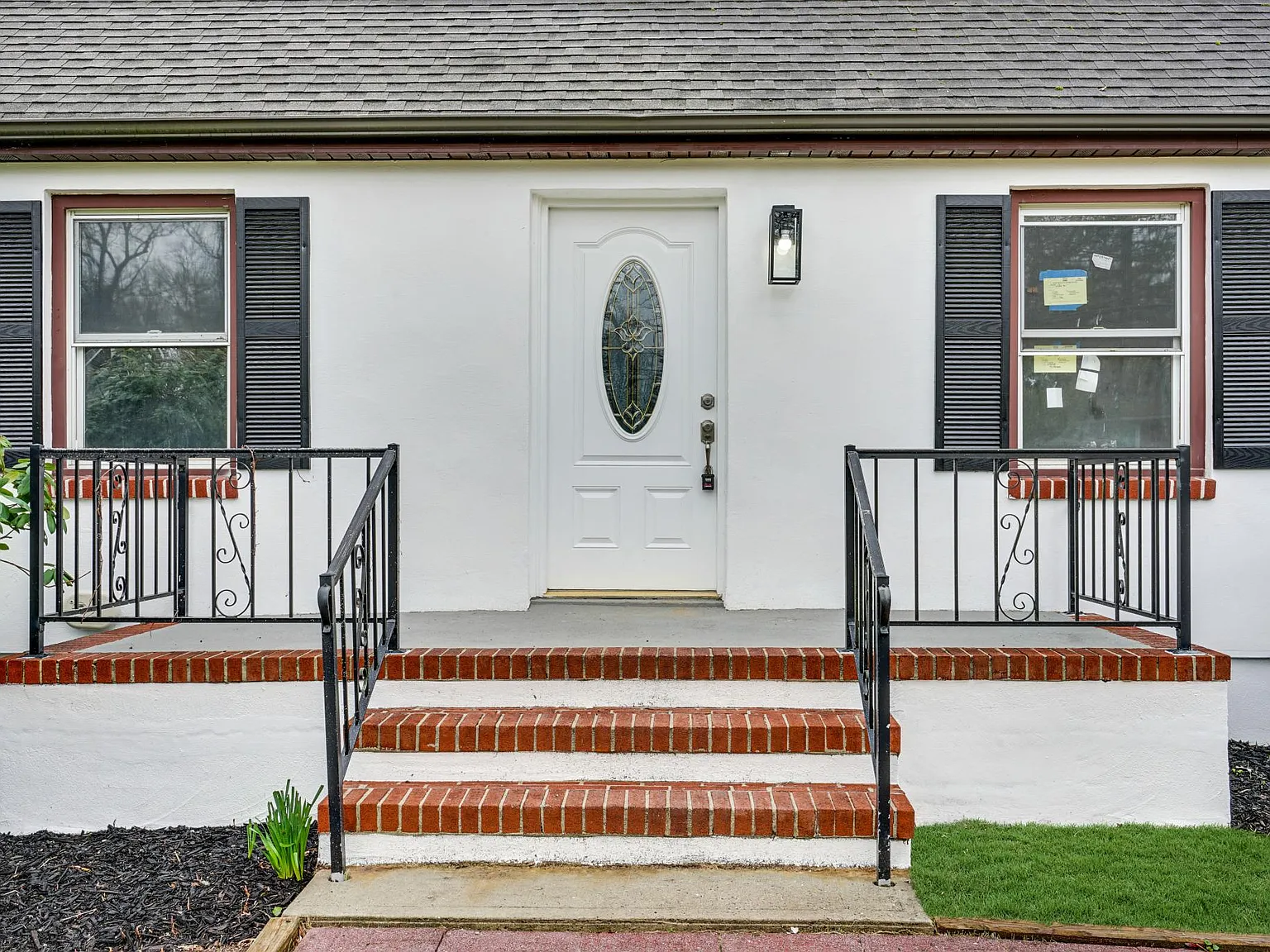 3 bed, 1500 sqft, $2,995 — Photo 3