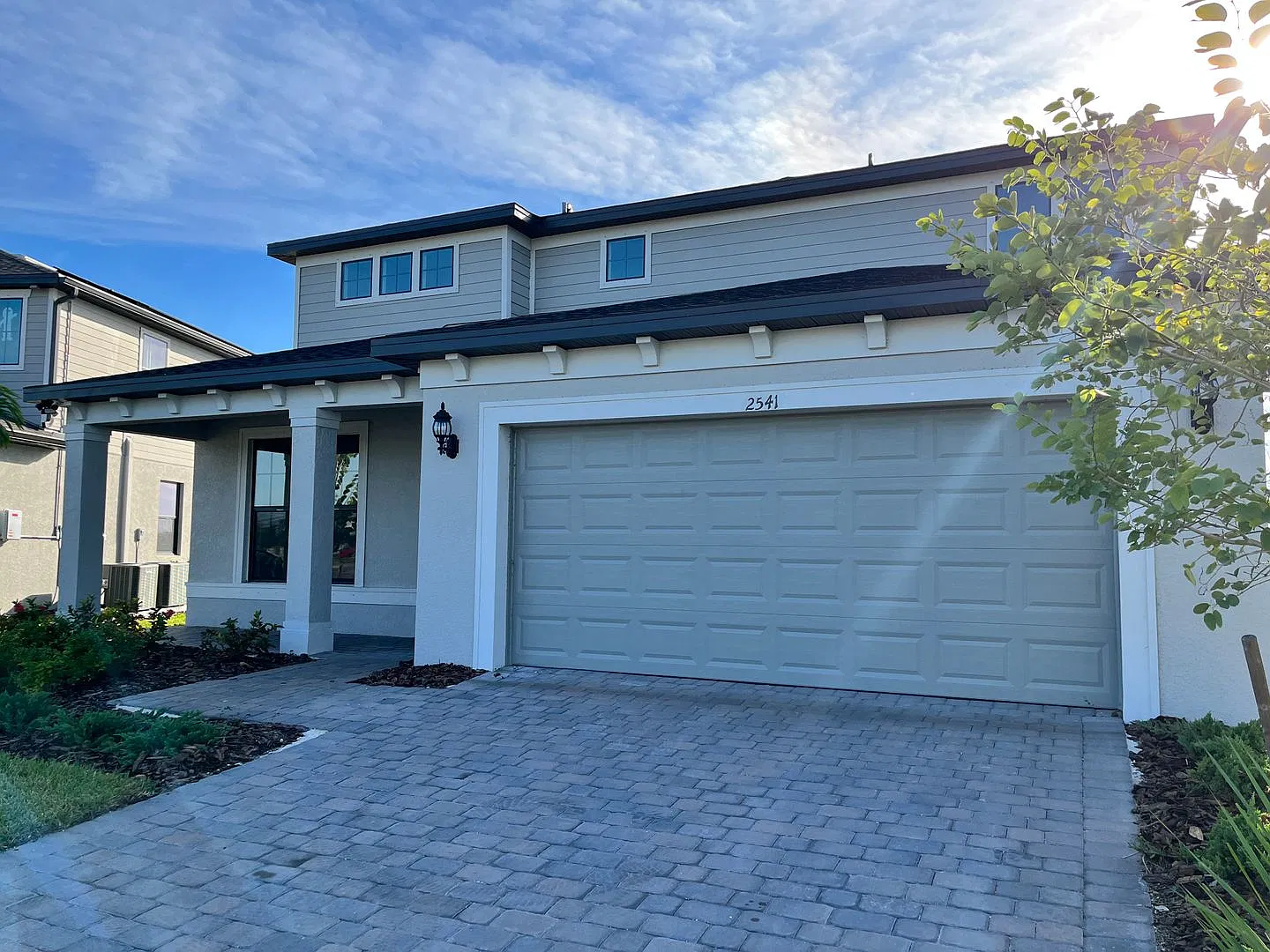 RARE 5 Bedroom, 4.5 Bathroom Home in Cedar Grove/North Port! — Photo 1