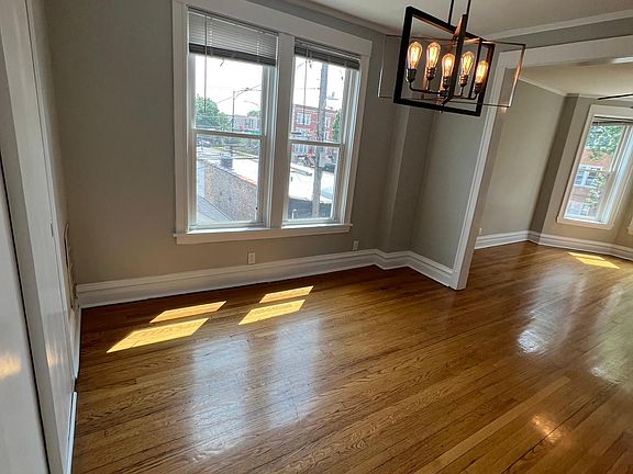 4th image of 3614 W Palmer St #2
