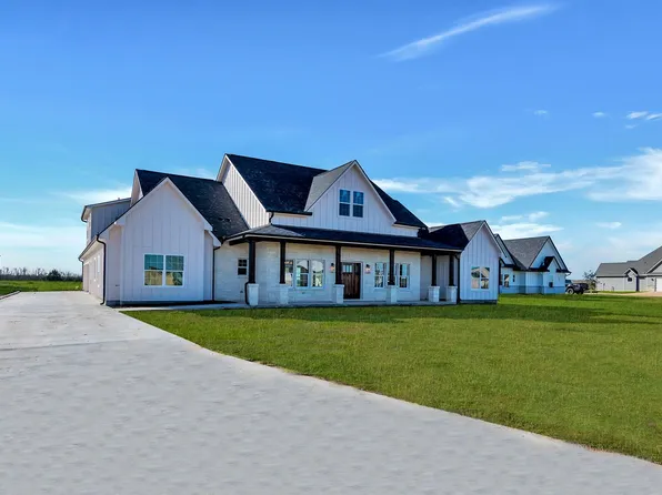 543 Buffalo Trl, Angleton, TX 77515