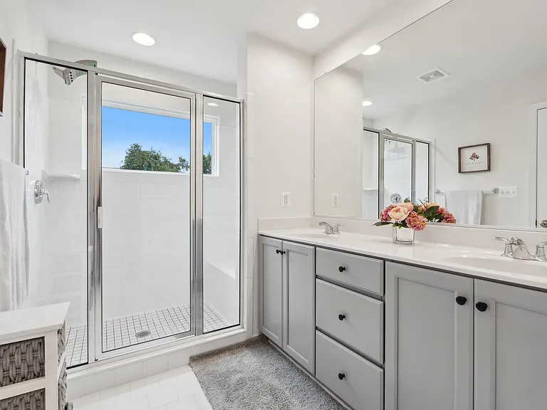 9154 Wyche Knoll Ln — Photo 12