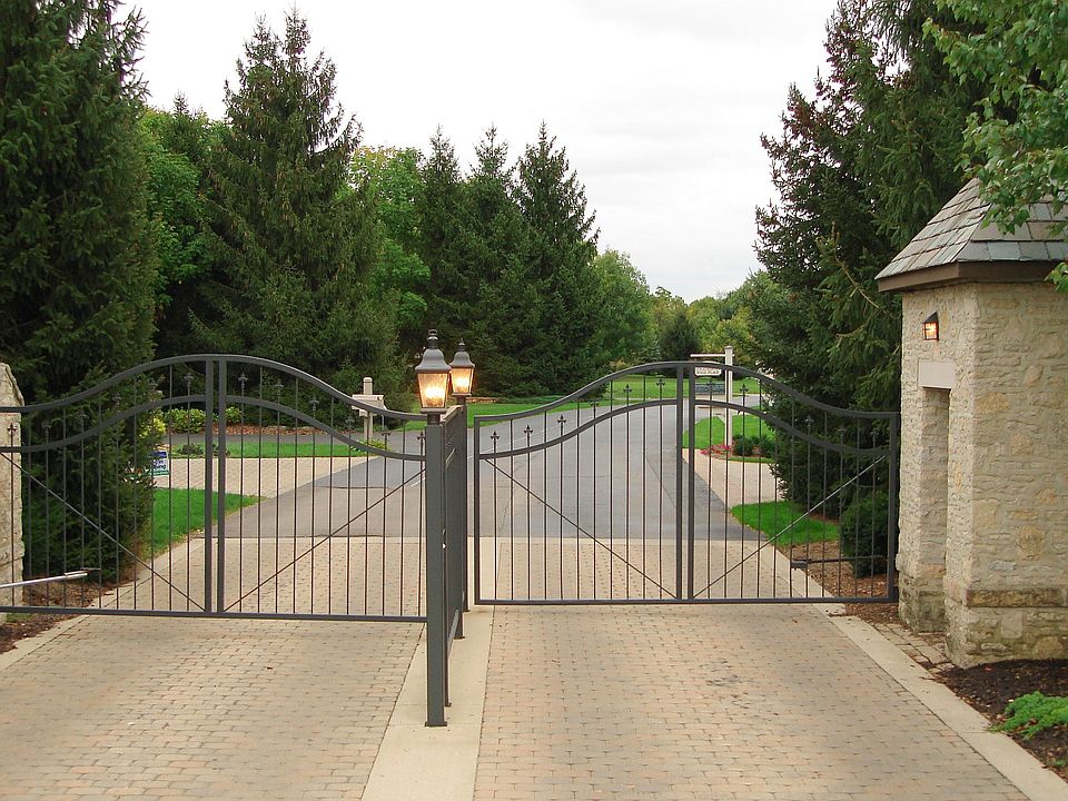 1 Of 15 Loch Lomond Gated Estates