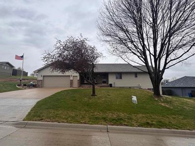 951 Springbrook Dr, Hinton, IA, 51024
