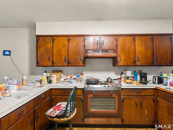 5th image of 531 Hickory Hill Road