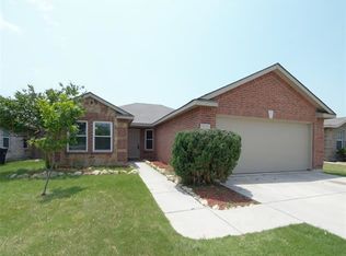 5721 Mirror Ridge Dr, Fort Worth, TX 76179