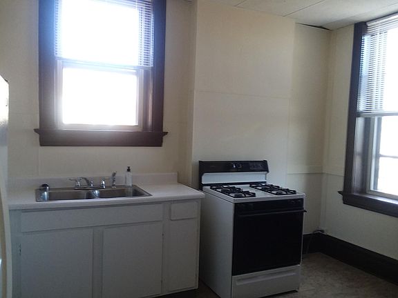 5th image of 3844 Louisiana Ave #2 F