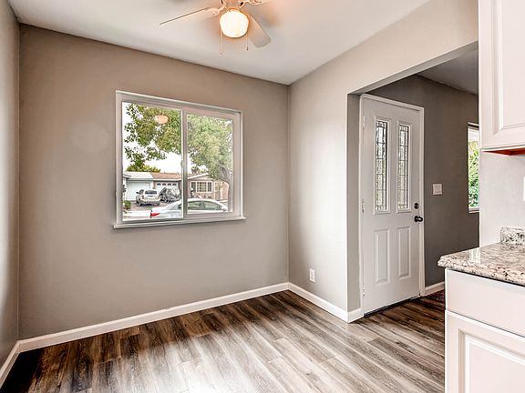 3rd image of 203 Fernwood Ave
