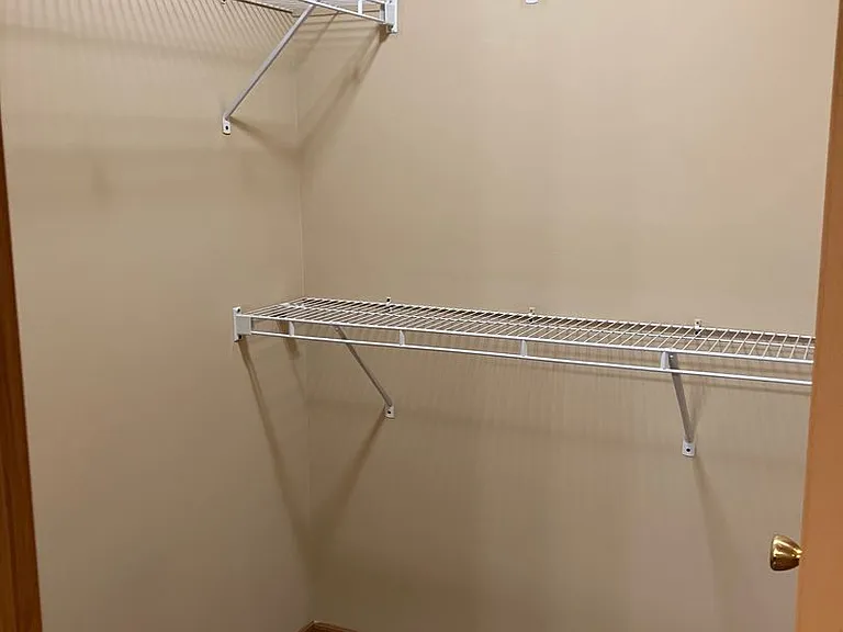 1046 Laurel Tree Ct #B — Photo 17