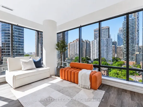 5 Saint Joseph St #908, Toronto, ON M4Y 0B6