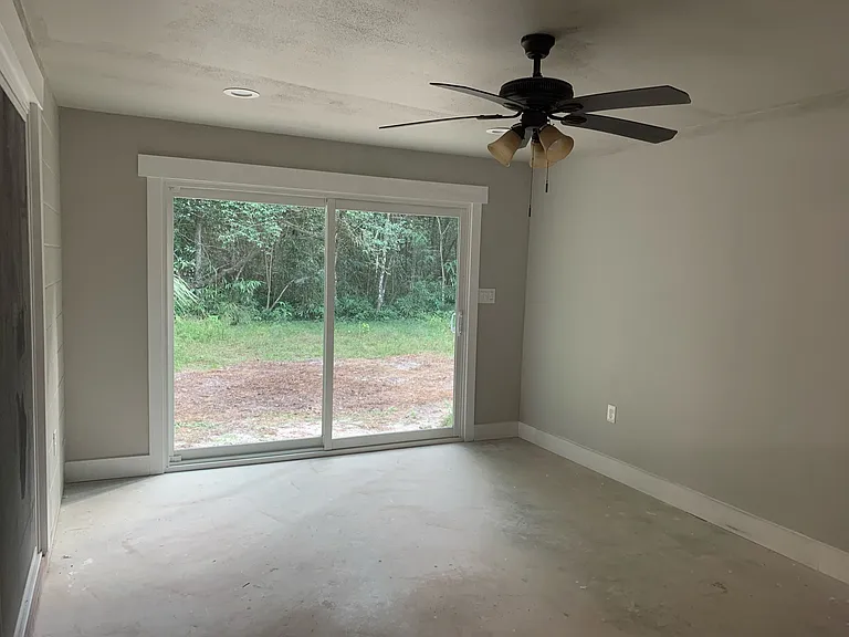 3705 SW 6th Pl — Photo 25