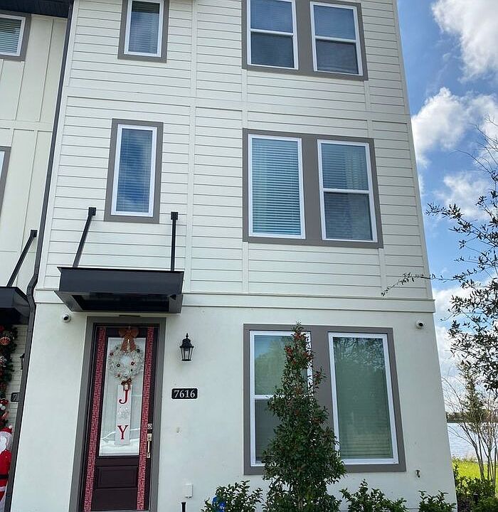 1st image of 7616 Nemours Pkwy
