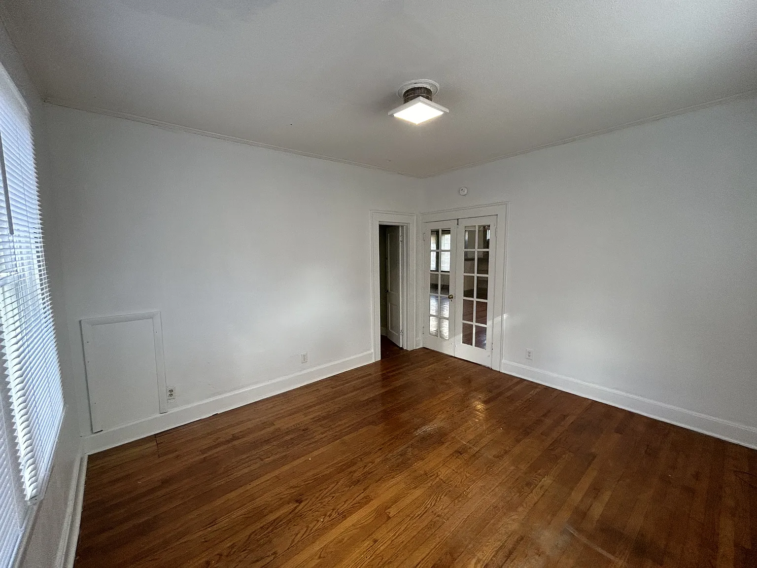 445 E Eufaula Street - 1 — Photo 4